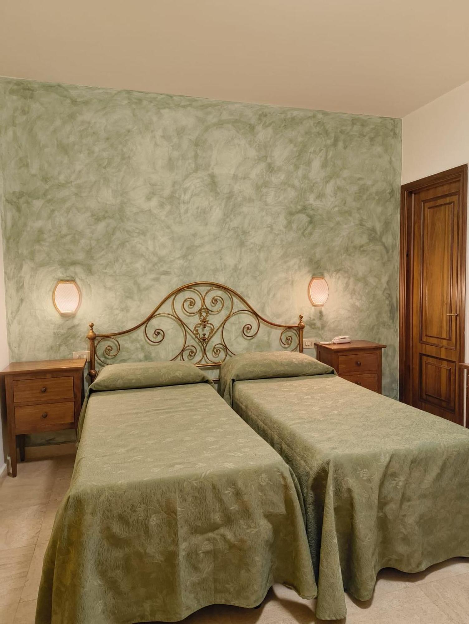 Hotel I Platani سيينا المظهر الخارجي الصورة